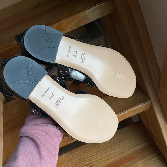 Prada sandals - Picture 10 of 13